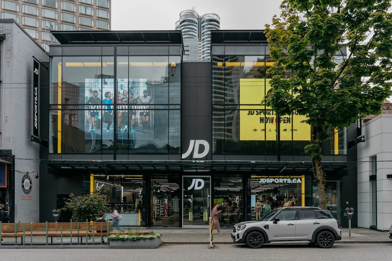 JD Sports Robson retail storefront supported by Lume field delivery.